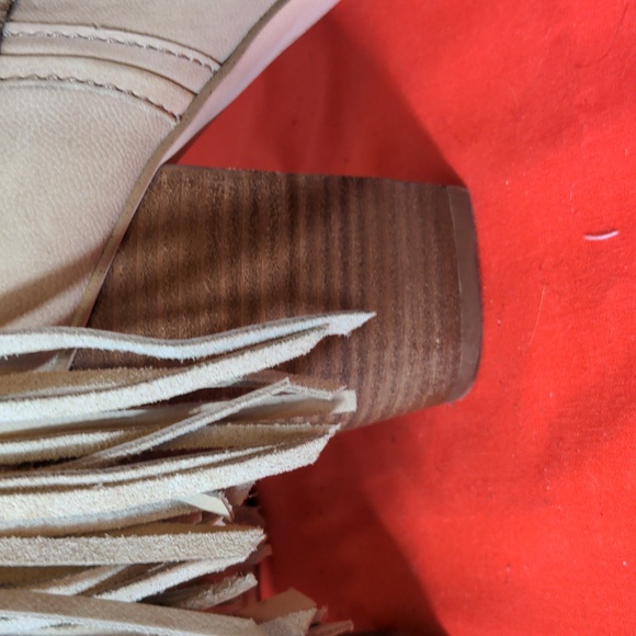 BCBGeneration Bootie - Picture 4 of 6